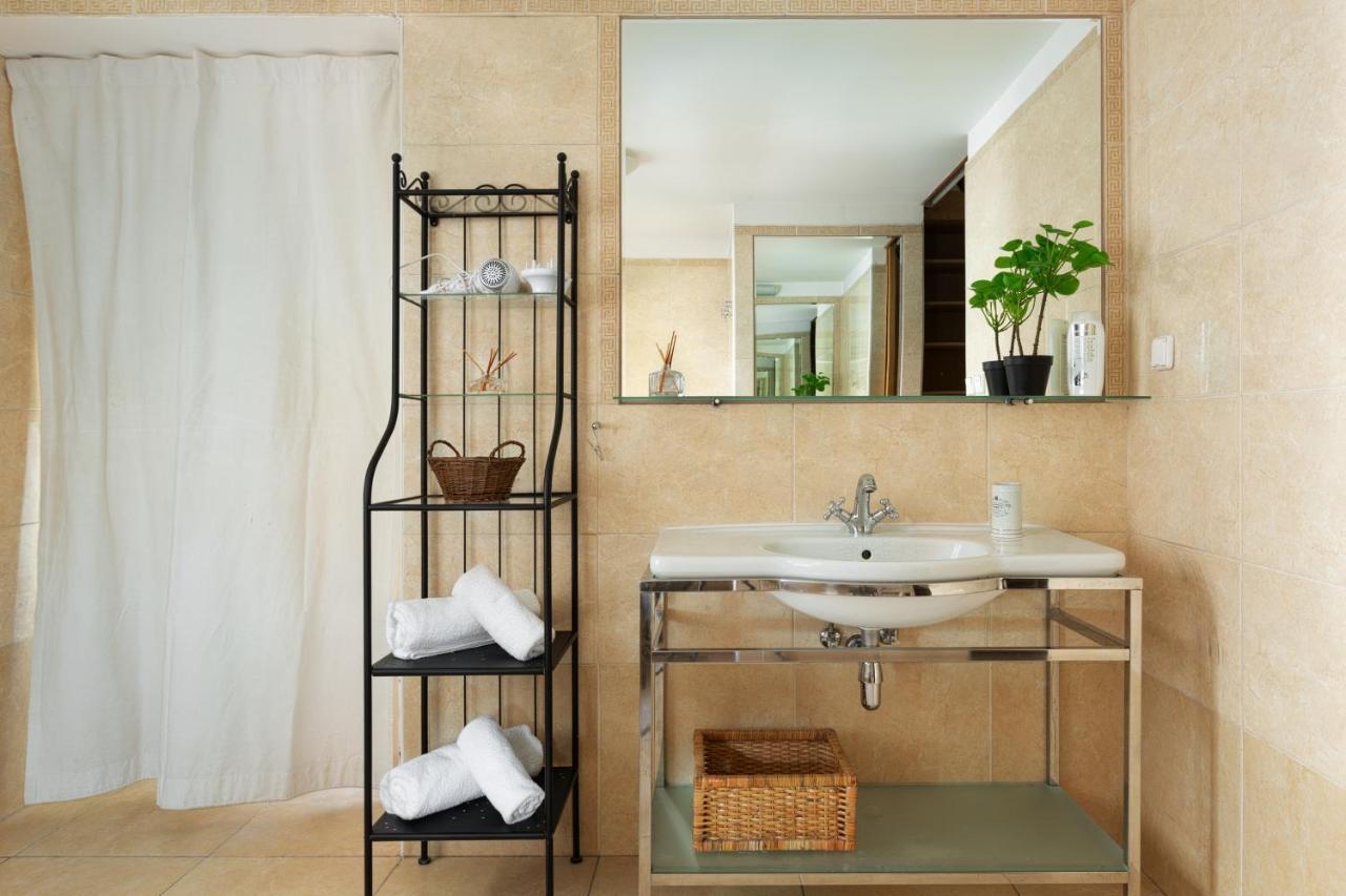 Days - Family Friendly - Super Bright - Old Town Apartmán *
